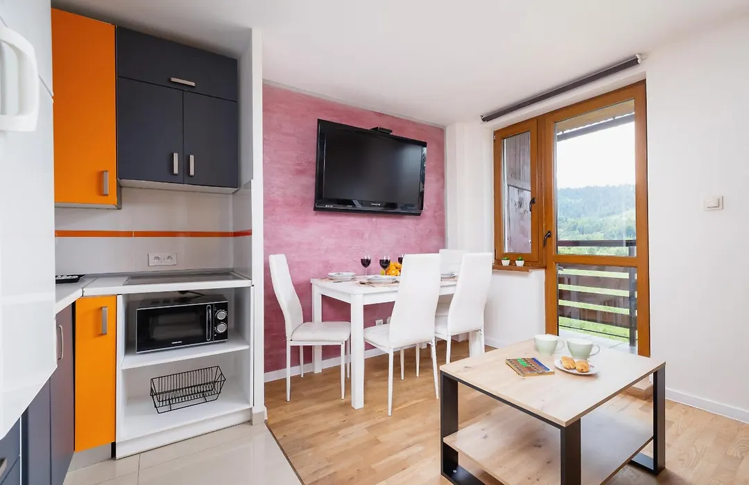Osiedle Kasprusie Apartament z 2 Balkonami Zakopane Centrum by Noclegi Renters-1