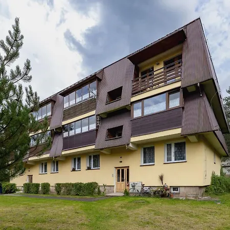 Osiedle Kasprusie Apartament z 2 Balkonami Zakopane Centrum by Noclegi Renters-3